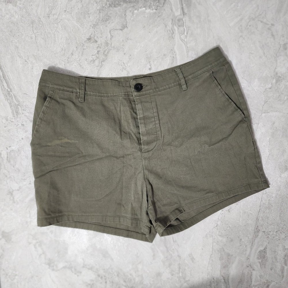 ASOS Chino Shorts Men's Green Size 34